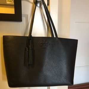 Tory Burch McGraw Tote in Black/Royal Navy
